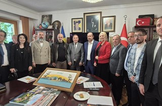 Gemlik Heyeti Romanya Türkiye Ticaret ve Sanayi Odası'ndan Eli Dolu Dönüyor